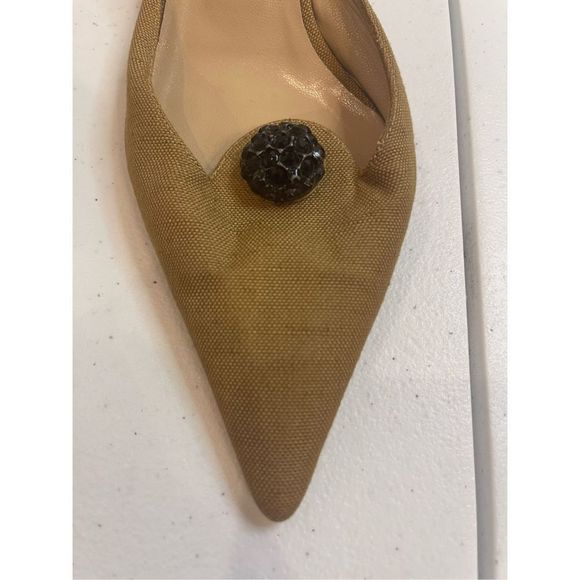 Manolo Blahnik women’s shoes size 38.5 tan with black rhinestone - Picture 6 of 8